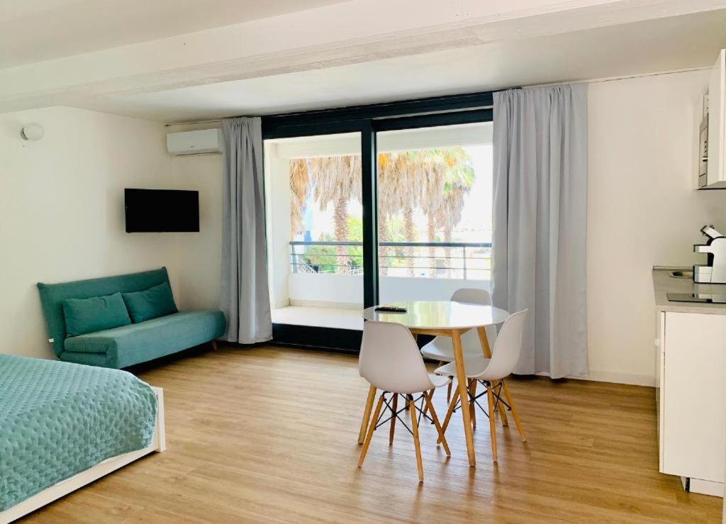 Casa Vacanza Acquamarina Porto Torres Eksteriør bilde