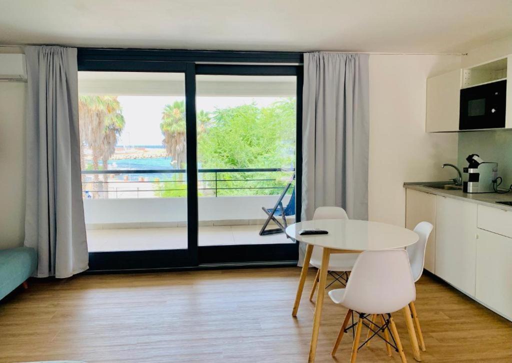 Casa Vacanza Acquamarina Porto Torres Eksteriør bilde