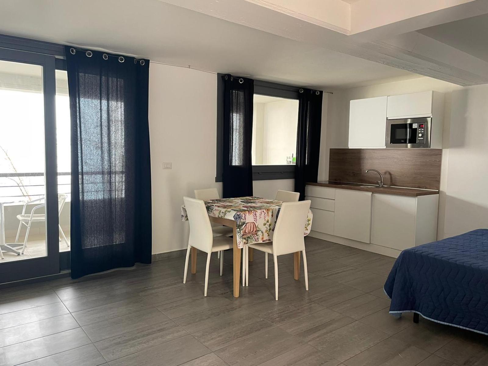 Casa Vacanza Acquamarina Porto Torres Eksteriør bilde